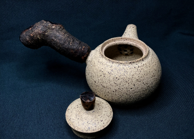 Чайник с боковой ручкой "Кратер" (190 мл)